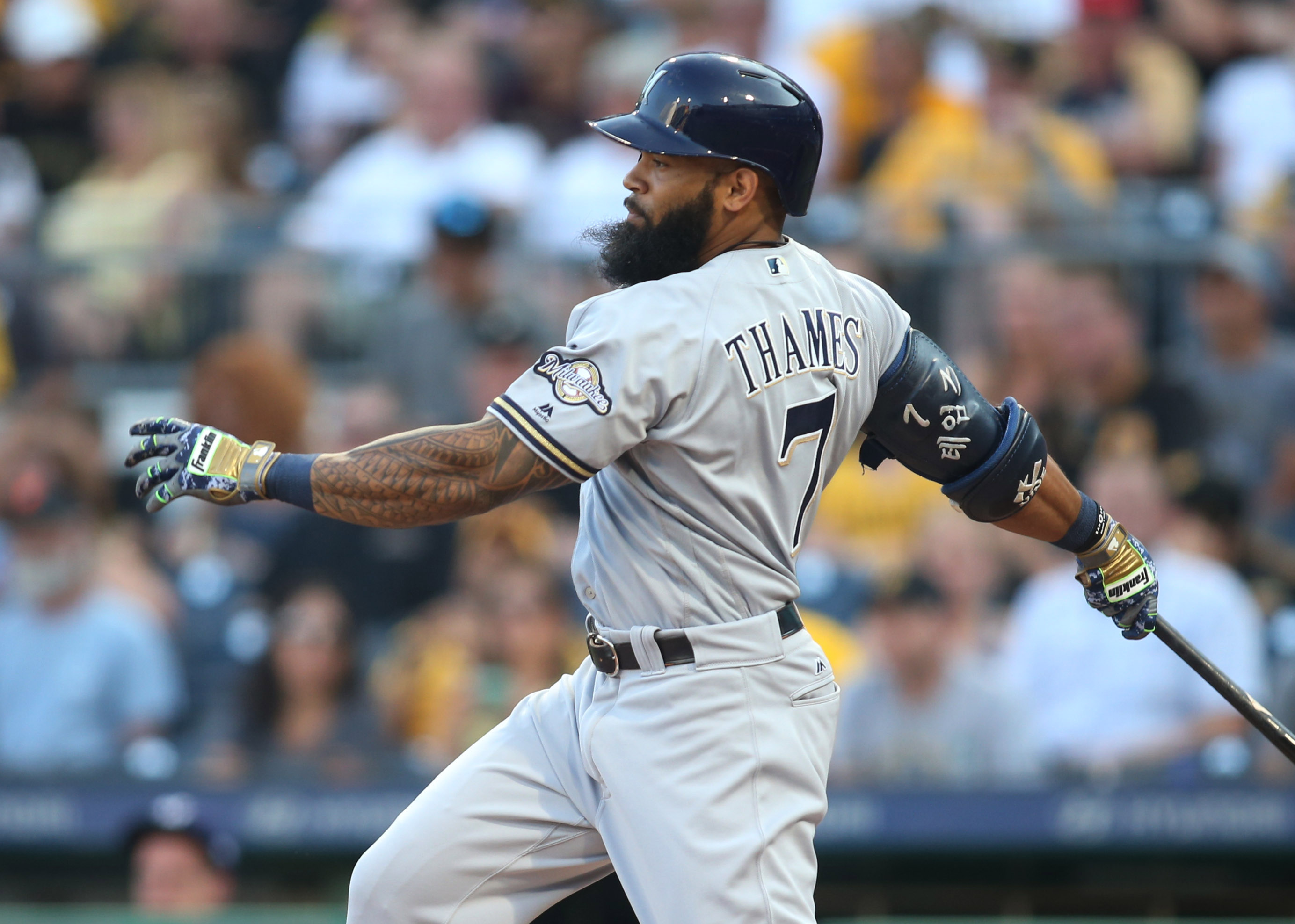 Well-traveled Eric Thames hoping to win spot on Athletics