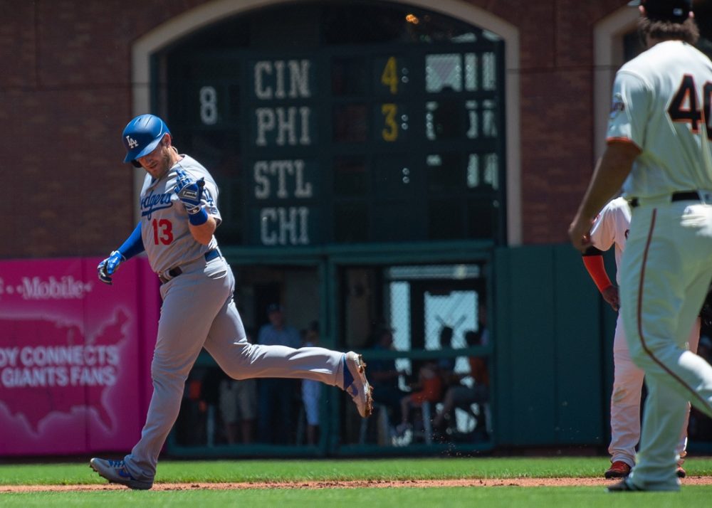 Max Muncy, Madison Bumgarner renew rivalry