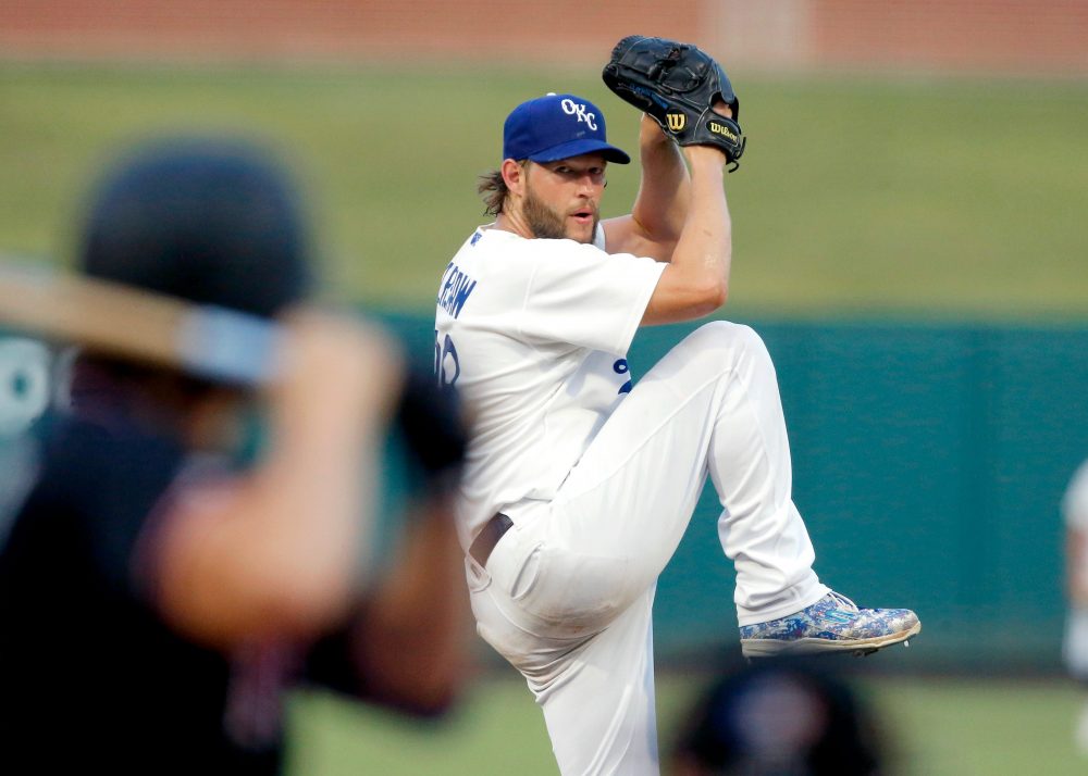 Clayton Kershaw solid in Game 2 of 2022 NLDS