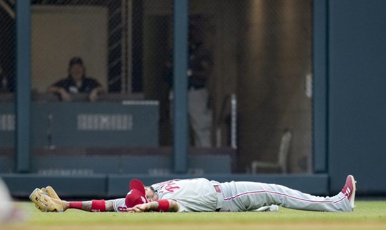 NLDS Game 1 Recap: The Nick Castellanos Show