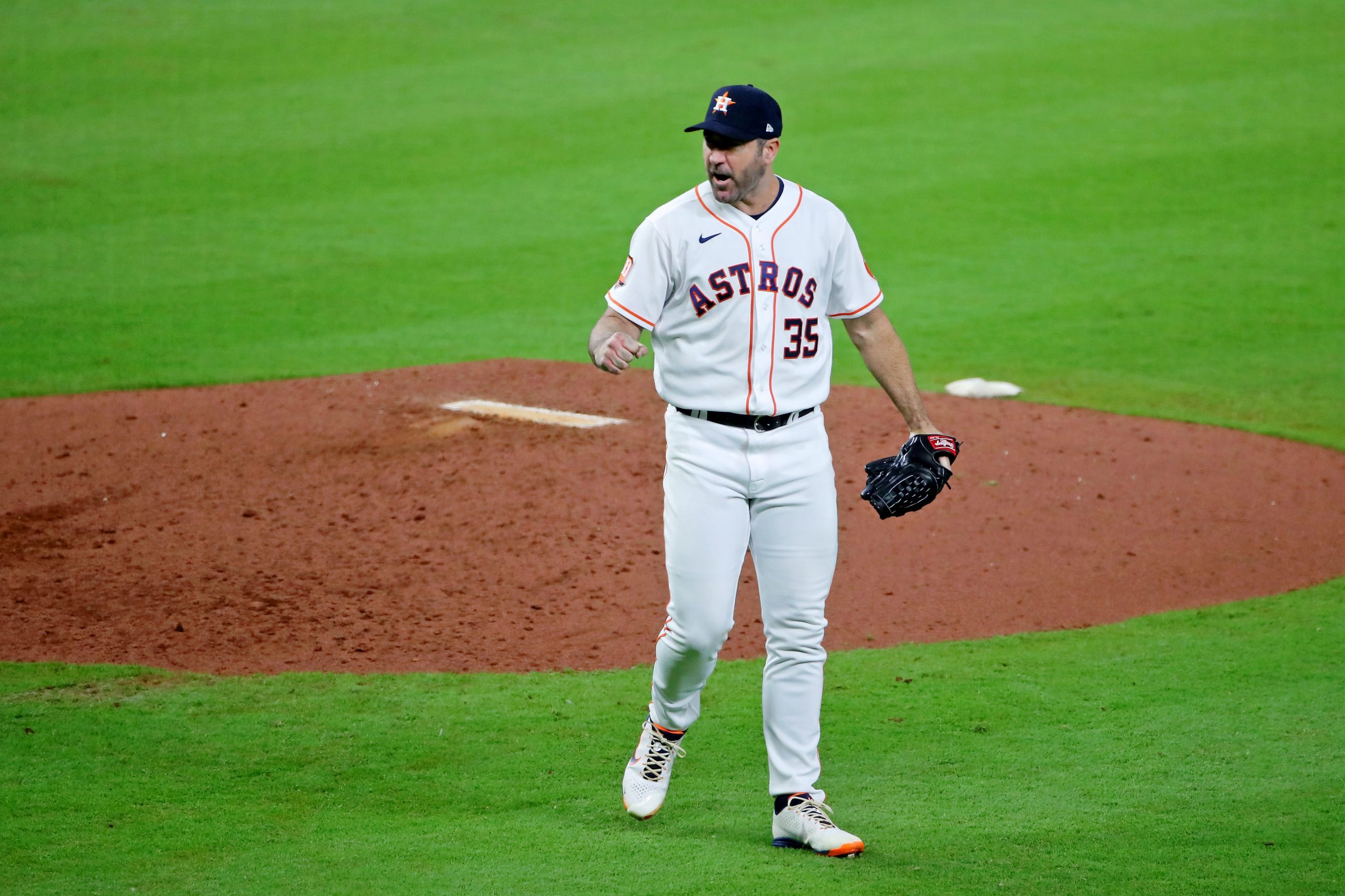 World Series Game 5 Recap: Jeremy Peña and the Astros Didn't Miss Their  Chance - Baseball ProspectusBaseball Prospectus